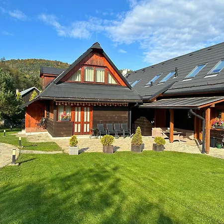 Holiday home Na Rusinskom Dvore Maly Lipnik